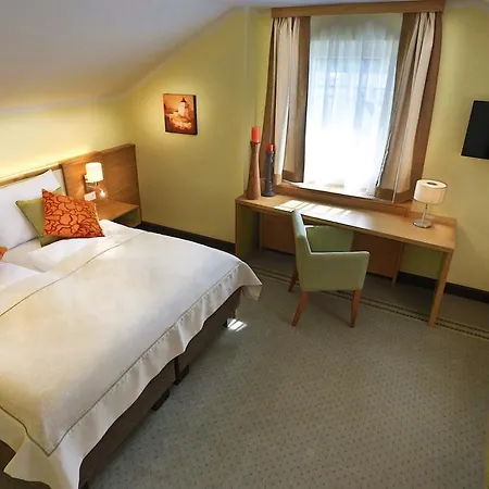 Leobersdorfer Hof Hotel 3*