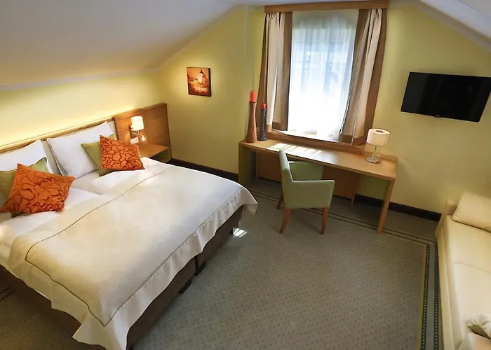 Leobersdorfer Hof Szálloda 4*